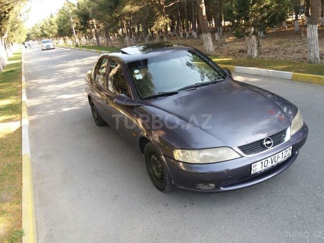 Opel Vectra 1997, 198,000 km - 2.0 l - Sumqayıt