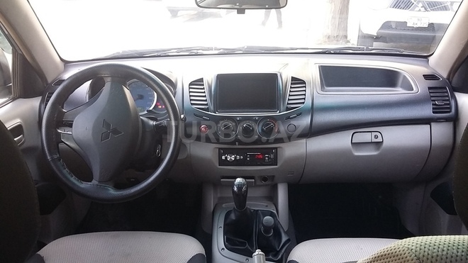 Mitsubishi L200 2008, 157,953 km - 2.5 l - Bakı