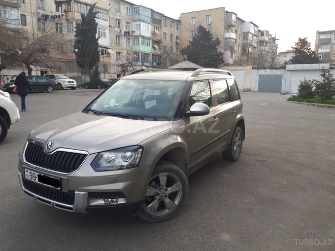 Skoda Yeti 2014, 55,000 km - 1.2 l - Bakı