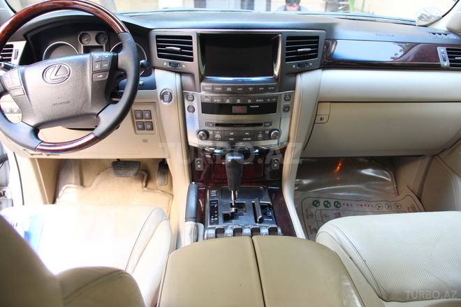 Lexus LX 570 2009, 168,000 km - 5.7 л - Bakı