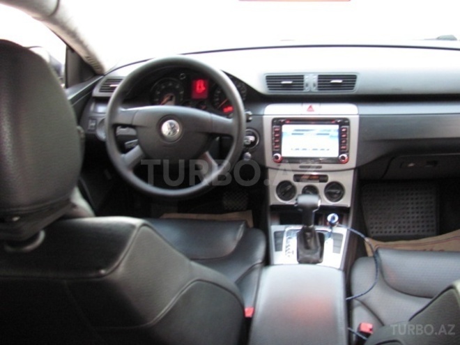 Volkswagen Passat 2005, 248,016 km - 2.0 l - Bakı