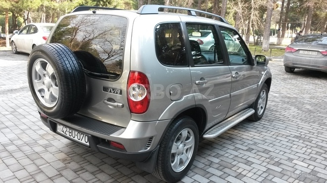 Chevrolet Niva 2014, 83,000 km - 1.7 л - Bakı