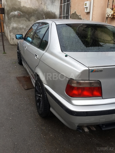 BMW 320 1993, 3,250,685 km - 0.2 l - Bakı
