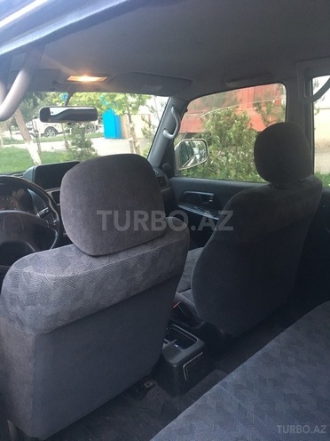 Mitsubishi Pajero io 2000, 144,000 km - 2.0 л - Bakı