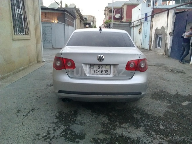Volkswagen Jetta 2006, 247,000 km - 2.5 l - Bakı