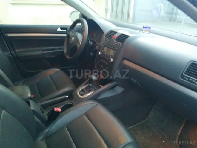 Volkswagen Jetta 2006, 247,000 km - 2.5 l - Bakı
