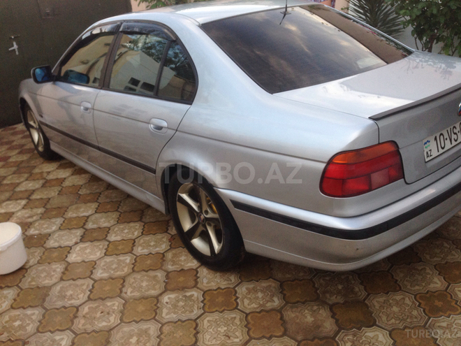 BMW 523 1997, 350,000 km - 2.5 л - Bakı