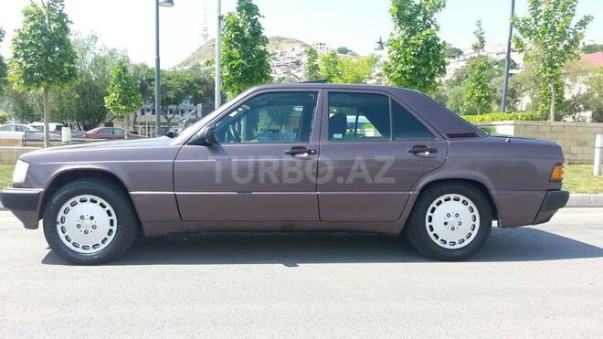 Mercedes 190 1991, 457,444 km - 1.8 l - Bakı