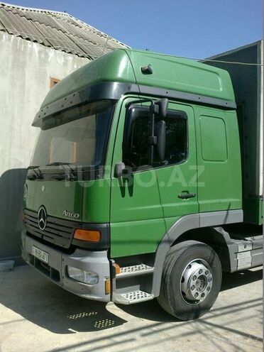 Mercedes Atego 1228 2001, 148,020 km - 6.4 л - Şirvan