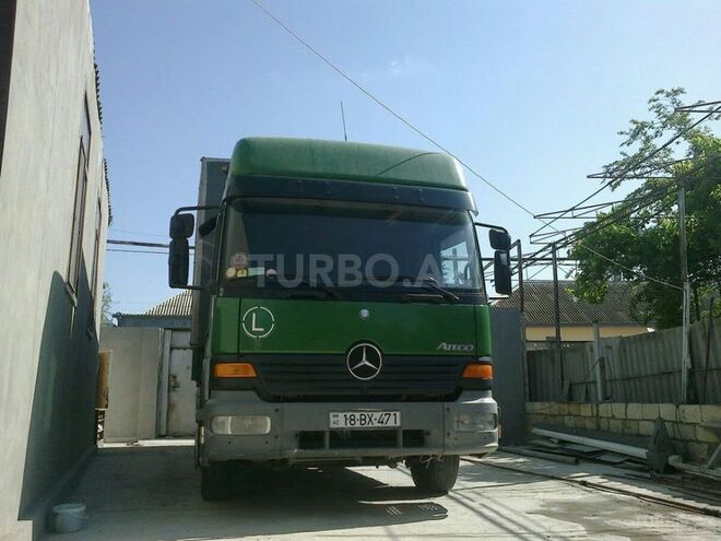 Mercedes Atego 1228 2001, 148,020 km - 6.4 л - Şirvan