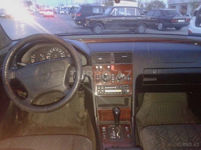 Mercedes C 200 1995, 431,700 km - 2.0 l - Sumqayıt