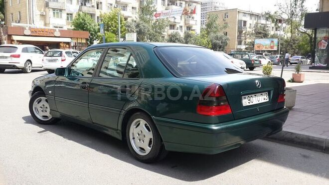 Mercedes C 180 1998, 270,000 km - 1.8 l - Bakı