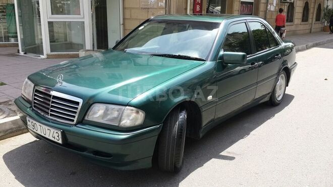Mercedes C 180 1998, 270,000 km - 1.8 l - Bakı