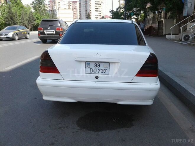Mercedes C 230 1998, 186,000 km - 2.3 l - Bakı