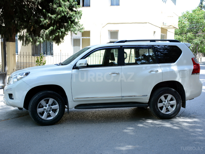 Toyota Prado 2013, 63,700 km - 2.7 l - Bakı