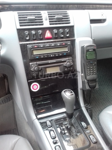 Mercedes E 320 1999, 155,000 km - 3.2 l - Qazax