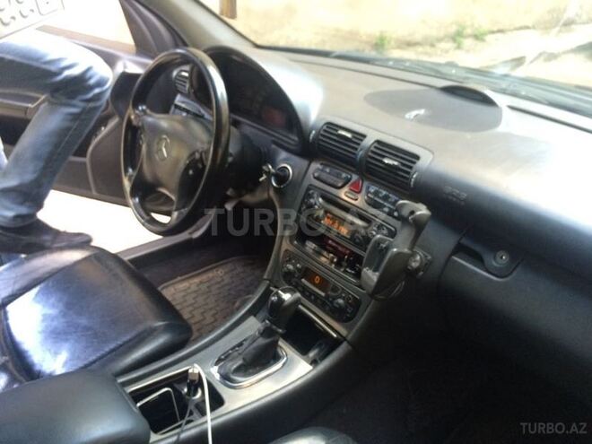 Mercedes C 240 2000, 189,654 km - 2.4 л - Bakı
