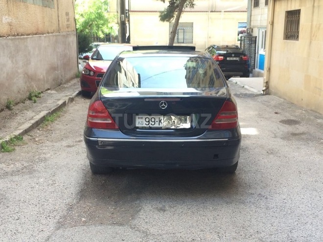 Mercedes C 240 2000, 189,471 km - 2.4 l - Bakı