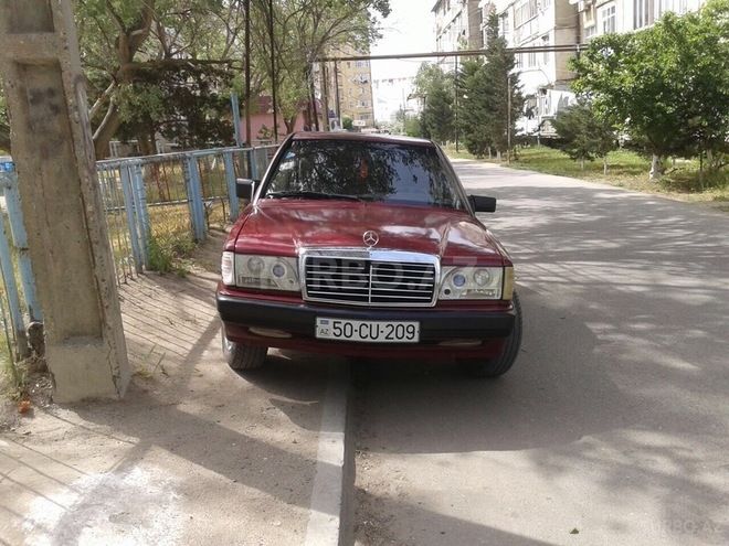 Mercedes 190 1991, 260,000 km - 2.0 l - Sumqayıt