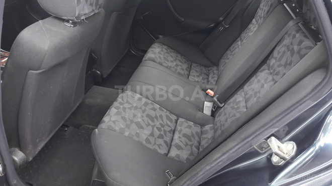 Mercedes C 220 1999, 290,000 km - 2.2 l - Gəncə