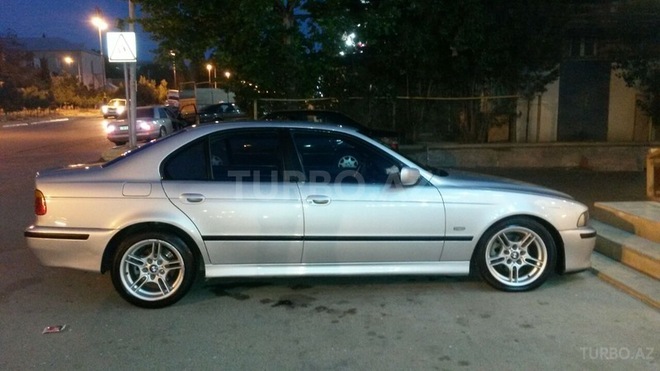 BMW 525 2000, 265,000 km - 2.5 л - Bakı