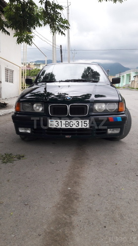 BMW 316 1993, 394,321 km - 1.6 l - İsmayıllı
