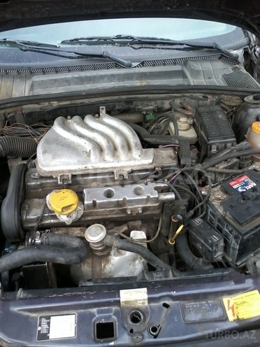 Opel Vectra 1996, 160,000 km - 1.6 l - Bakı
