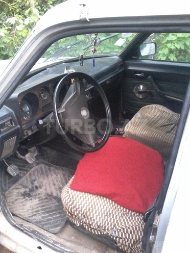 GAZ 31029 1996, 300,000 km - 2.4 l - Quba
