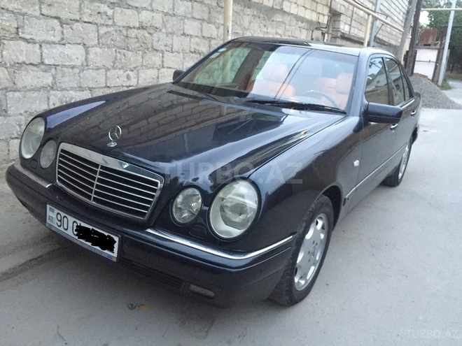Mercedes E 240 1998, 290,456 km - 2.4 l - Bakı