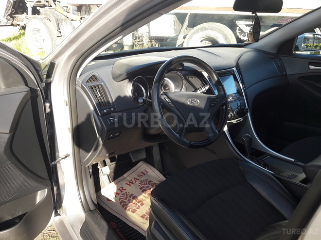 Hyundai Sonata 2010, 153,000 km - 2.4 л - Zaqatala