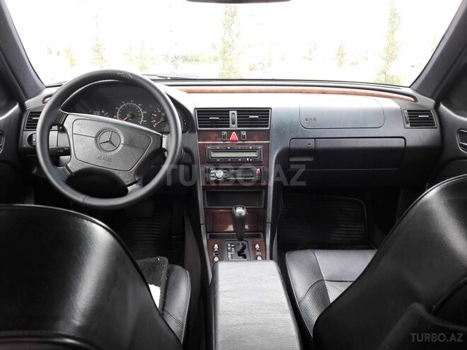 Mercedes C 230 1998, 180,000 km - 2.3 л - Sumqayıt