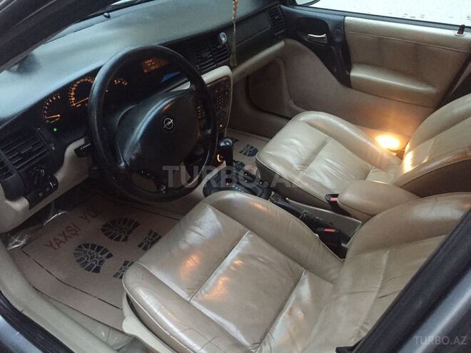 Opel Vectra 2000, 210,000 km - 2.0 l - Bakı