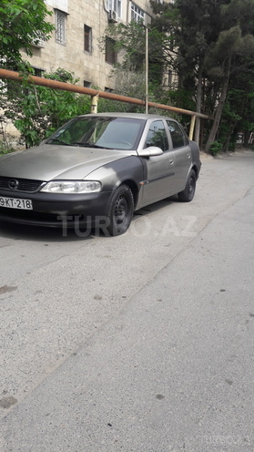 Opel Vectra 1996, 250,000 km - 2.0 l - Bakı
