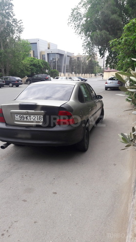 Opel Vectra 1996, 250,000 km - 2.0 l - Bakı