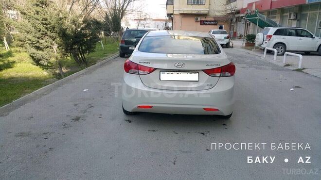 Hyundai Elantra 2013, 129,020 km - 0.2 l - Bakı