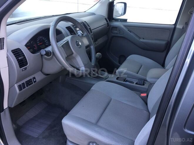 Nissan Navara 2008, 90,000 km - 2.5 l - Bakı