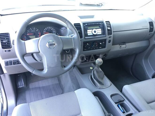 Nissan Navara 2008, 90,000 km - 2.5 l - Bakı