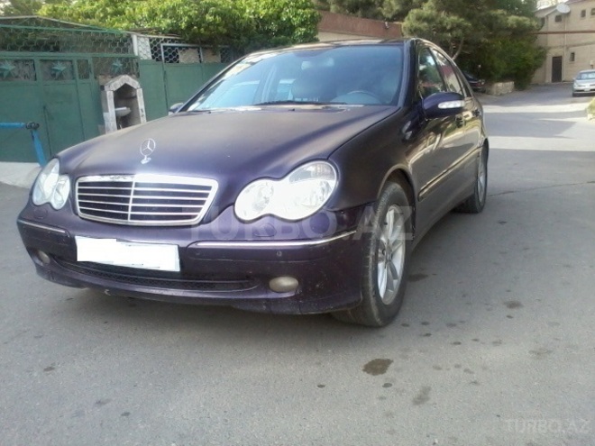 Mercedes C 320 2000, 220,000 km - 3.2 л - Bakı