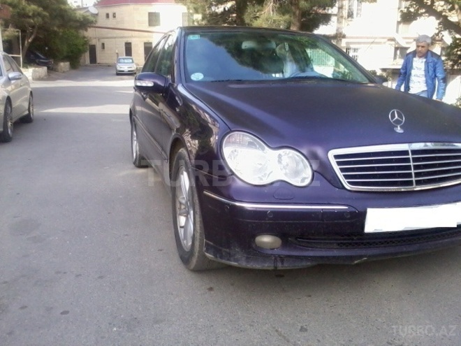 Mercedes C 320 2000, 220,000 km - 3.2 л - Bakı