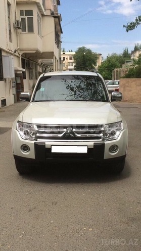 Mitsubishi Pajero 2007, 176,000 km - 3.0 l - Bakı