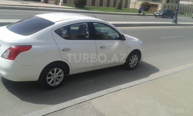 Nissan Sunny 2012, 83,000 km - 1.5 l - Bakı