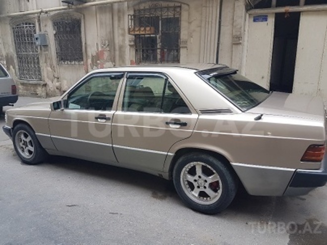 Mercedes 190 1989, 440,000 km - 2.0 l - Bakı