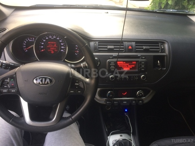 Kia Rio 2013, 134,772 km - 1.5 л - Bakı