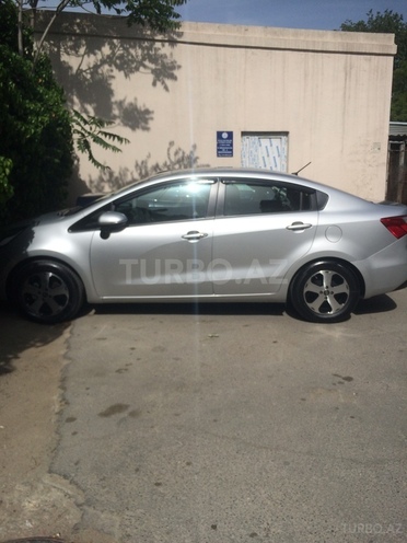 Kia Rio 2013, 134,772 km - 1.5 л - Bakı