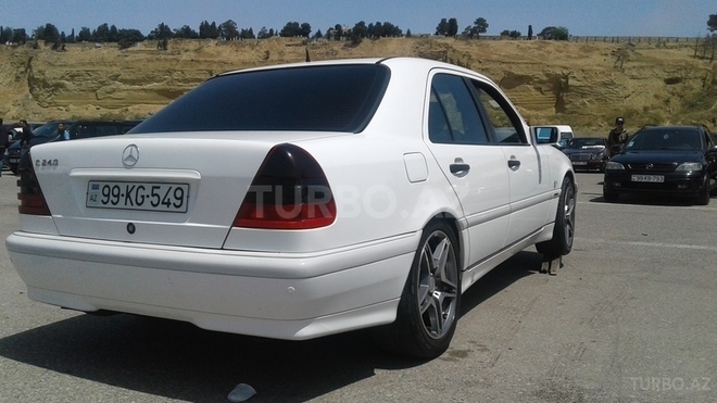 Mercedes C 240 1997, 226,000 km - 2.4 l - İmişli