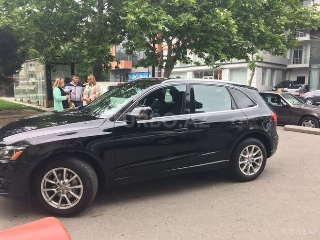 Audi Q5 2010, 73,200 km - 3.2 l - Bakı