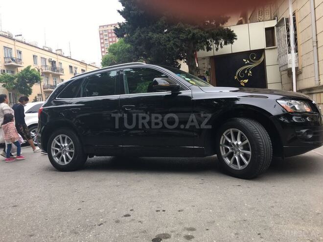 Audi Q5 2010, 73,200 km - 3.2 l - Bakı