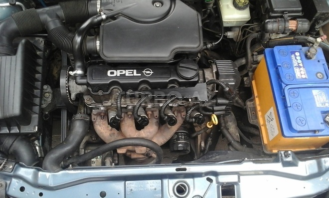 Opel Astra 1998, 215,000 km - 1.6 l - Bakı