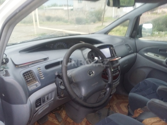 Toyota  2000, 410,672 km - 2.4 l - Neftçala
