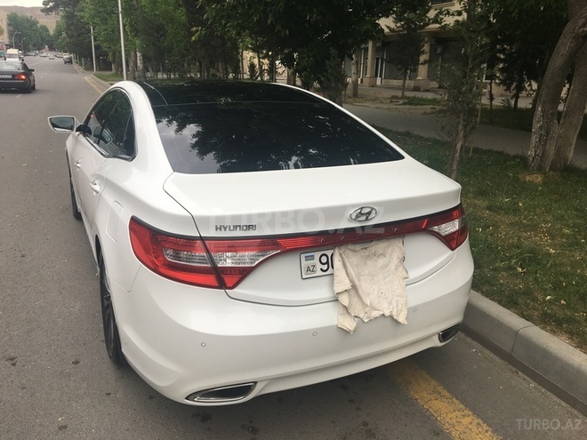 Hyundai Azera 2011, 123,000 km - 2.4 l - Mingəçevir
